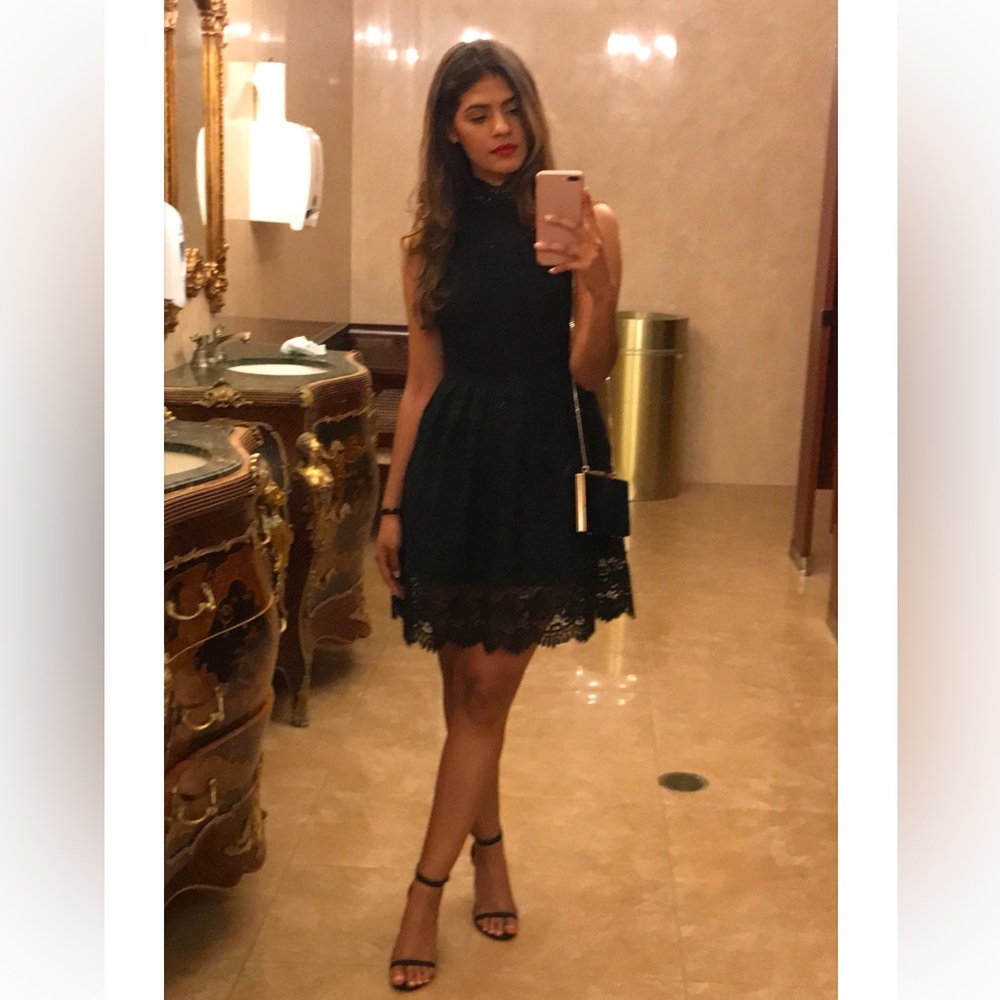 J.O.A Los Angeles Elegant Black Lace Dress